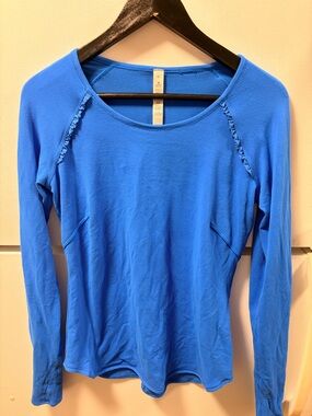 Lululemon Runder Under Long Sleeve Size 6